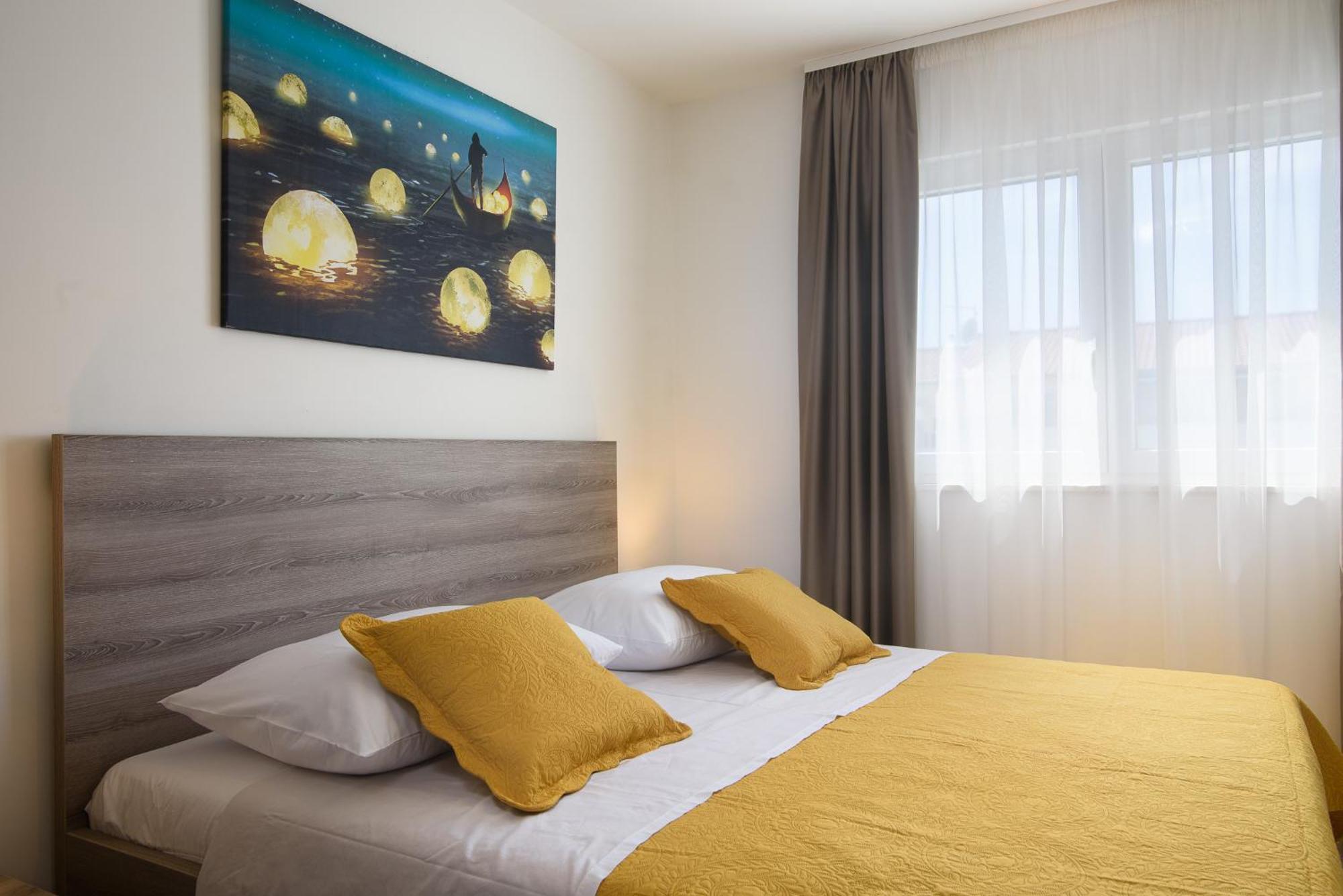 סגט ווראנייצה Villa Barbara & Zoran With Free Parking And Heated Swimming Pool מראה חיצוני תמונה