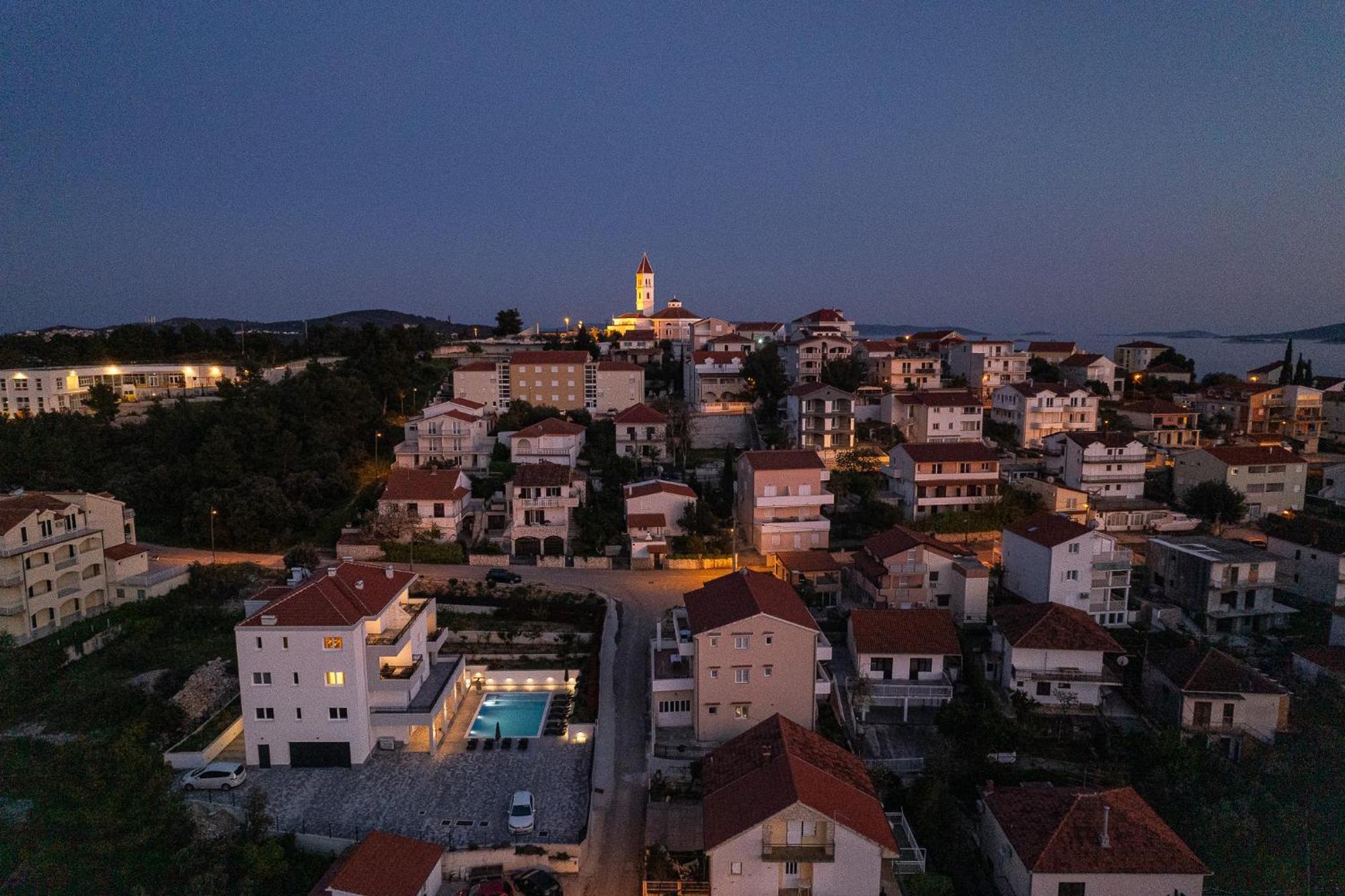 סגט ווראנייצה Villa Barbara & Zoran With Free Parking And Heated Swimming Pool מראה חיצוני תמונה